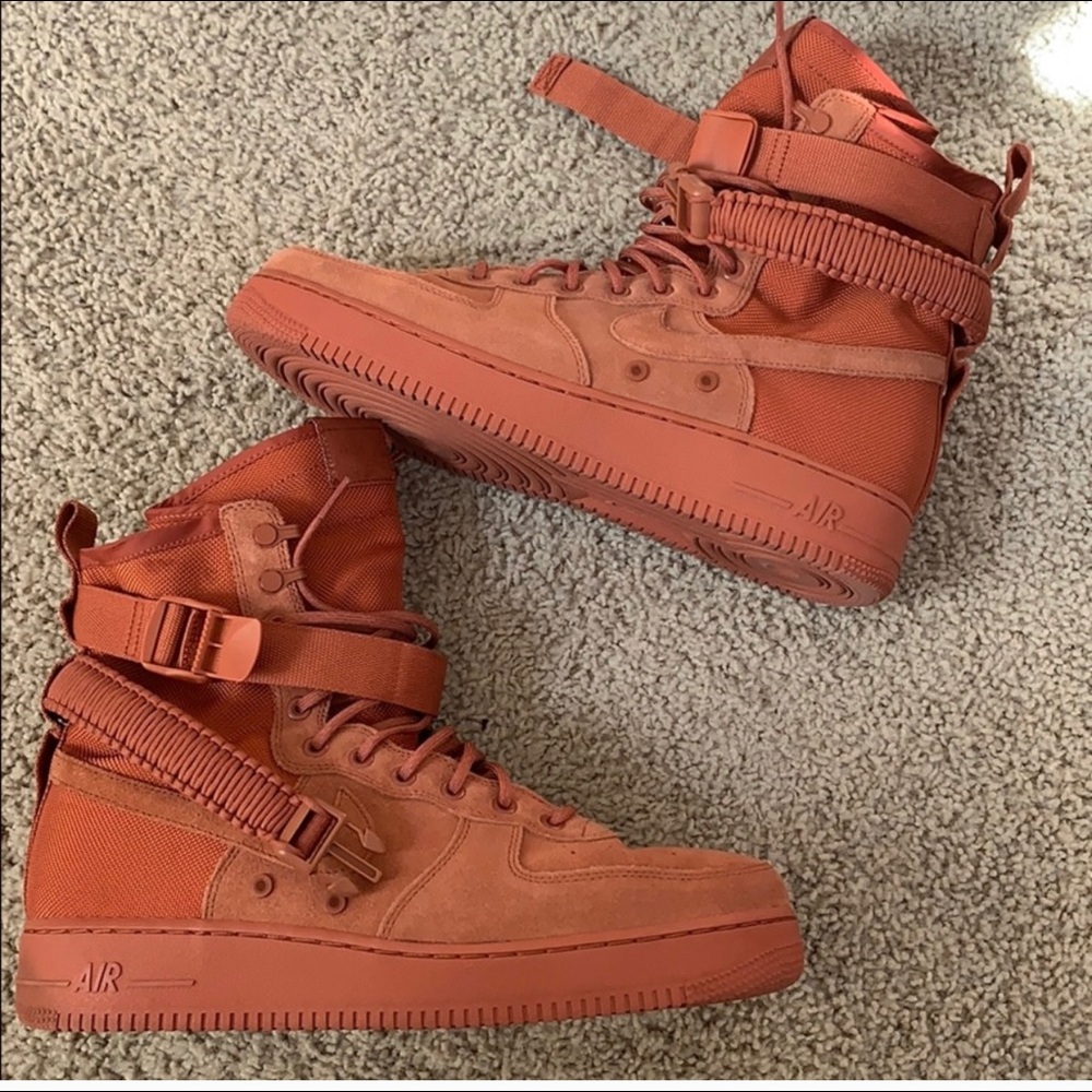 COPY - Nike AF1 SF size 12